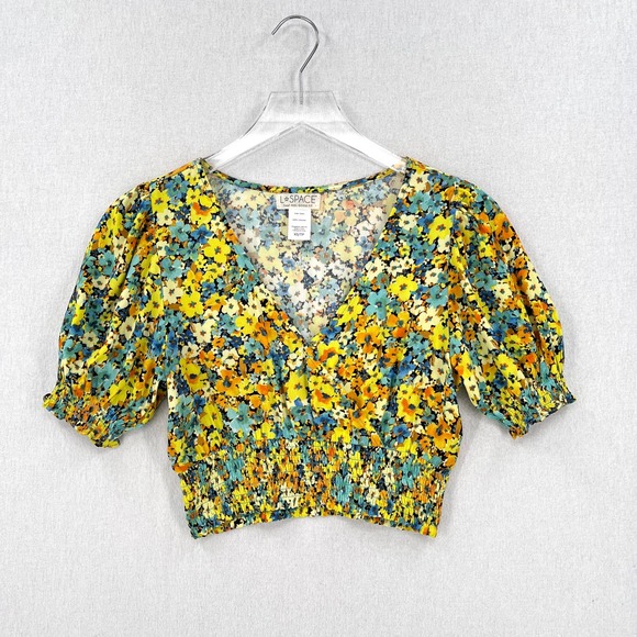 L SPACE Shine On Top Womens XS Yellow Daisy Diamond Floral Short Sleeve Cropped - Picture 2 of 13
